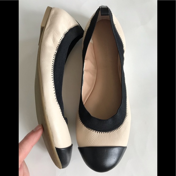 Banana Republic Shoes - Banana Republic Ballerina Flats
